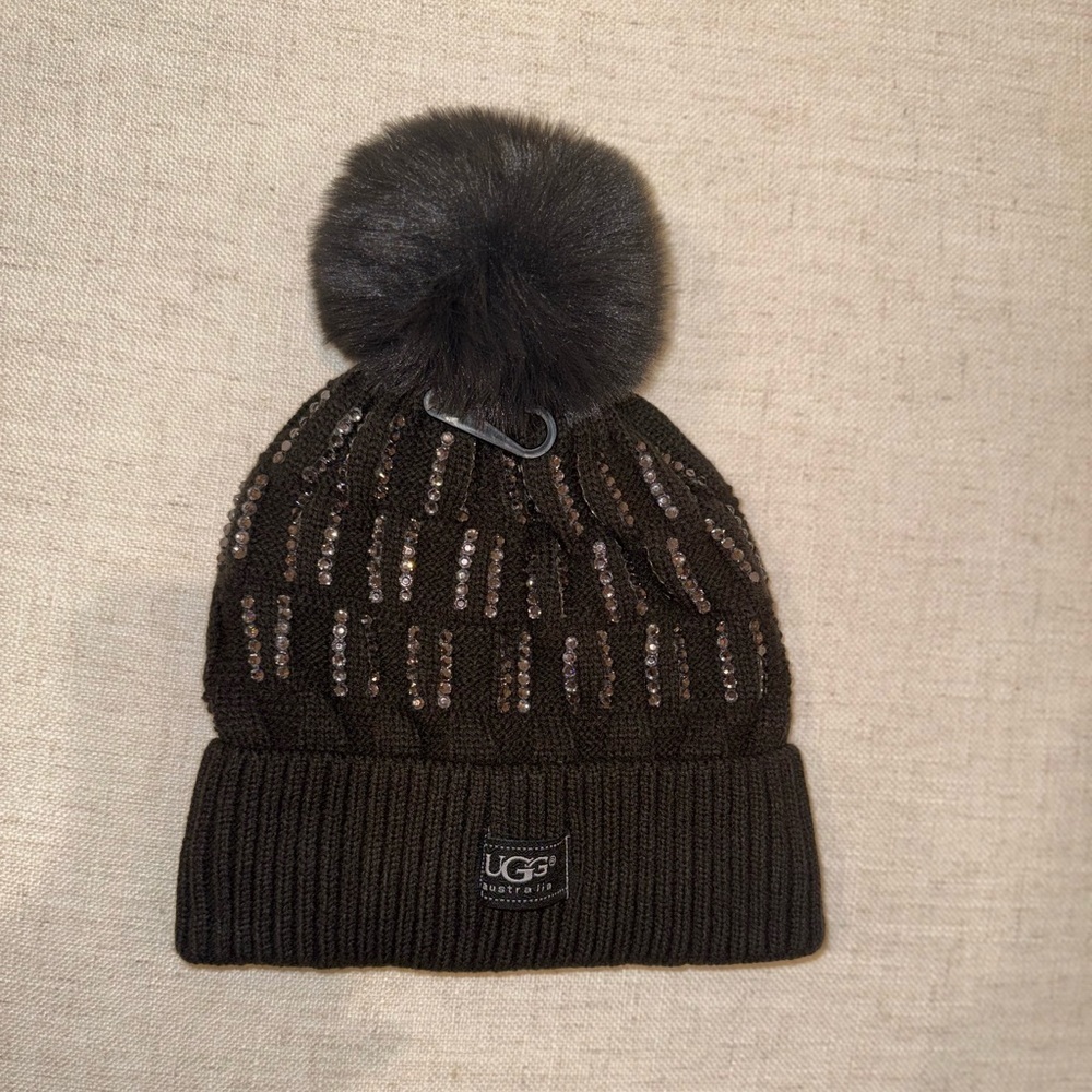 UGG charcoal gray beanie